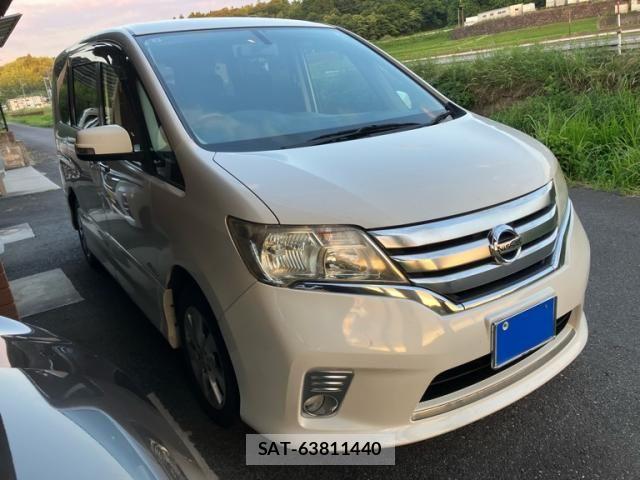 Nissan SERENA 2013-07 7394041-1