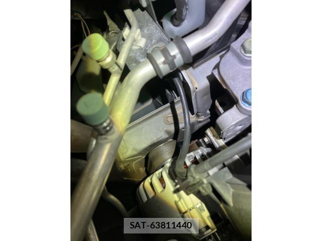 Nissan SERENA 2013-07 7394041-26