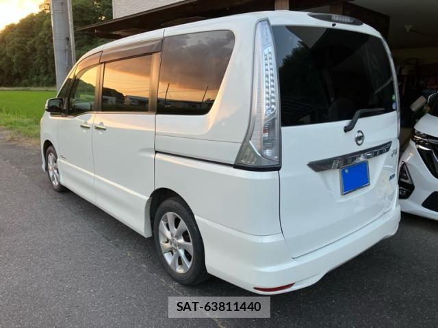 Nissan SERENA 2013-07 7394041-3