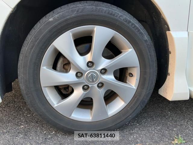 Nissan SERENA 2013-07 7394041-6