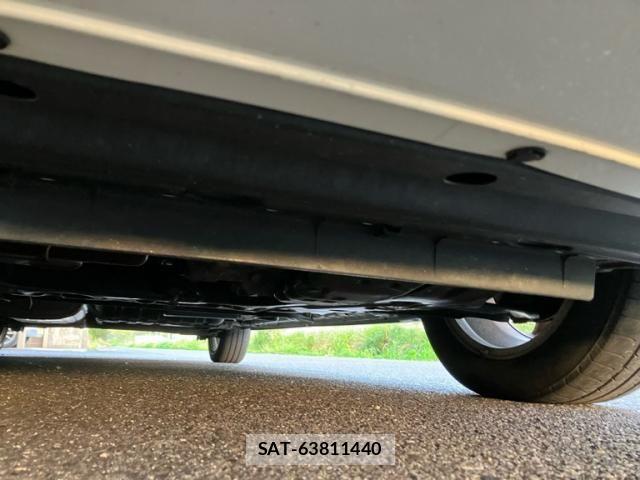 Nissan SERENA 2013-07 7394041-8
