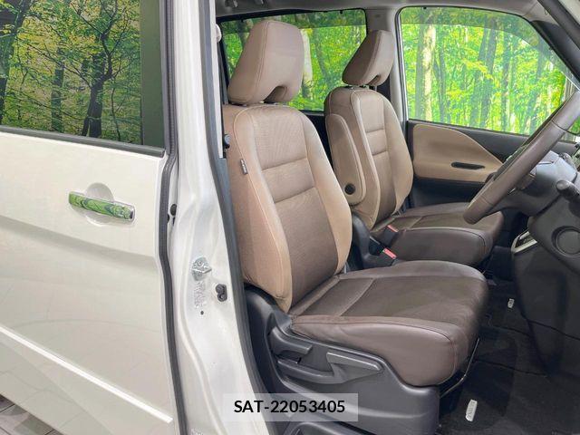 Nissan SERENA 2017-12 7394022-10