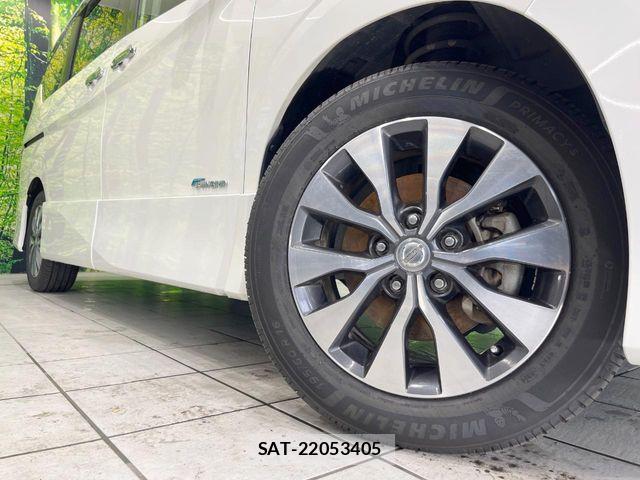 Nissan SERENA 2017-12 7394022-15