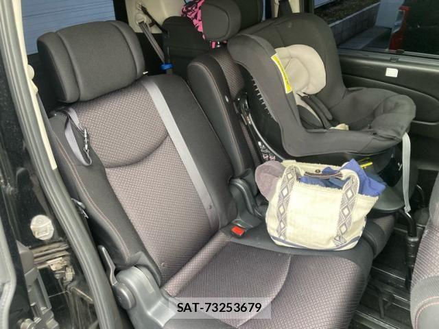 Nissan SERENA 2013-06 7394040-14