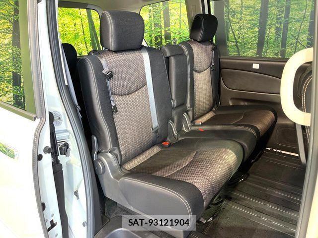 Nissan SERENA 2015-09 7457661-9