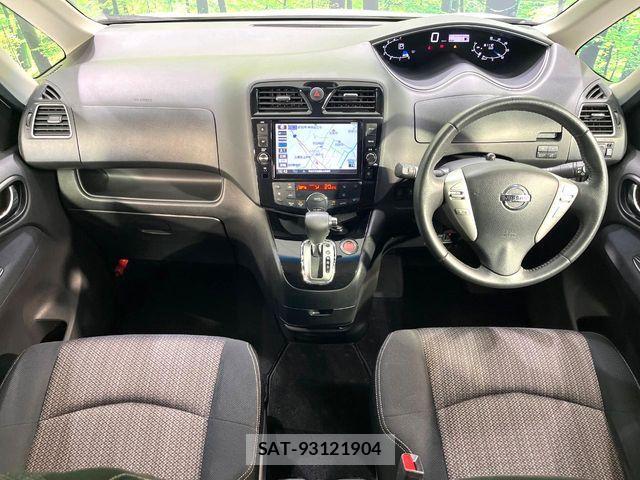 Nissan SERENA 2015-09 7457661-1