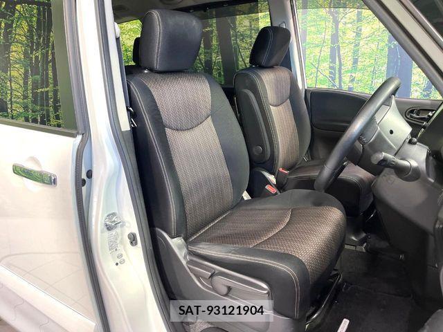 Nissan SERENA 2015-09 7457661-8