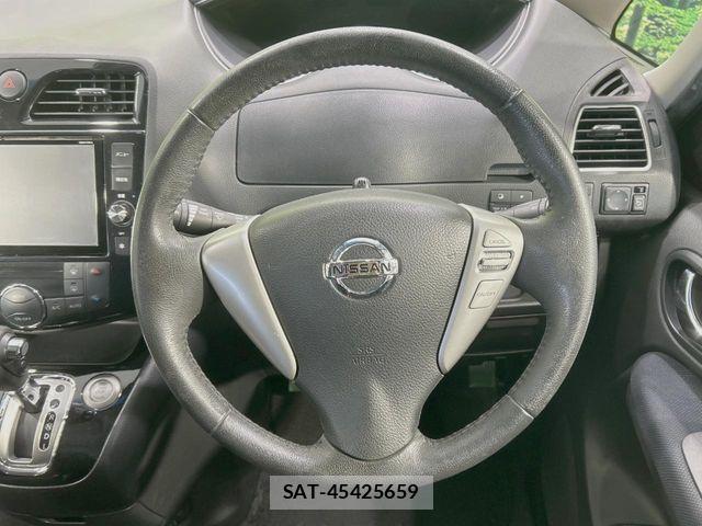 Nissan SERENA 2014-05 7457663-11