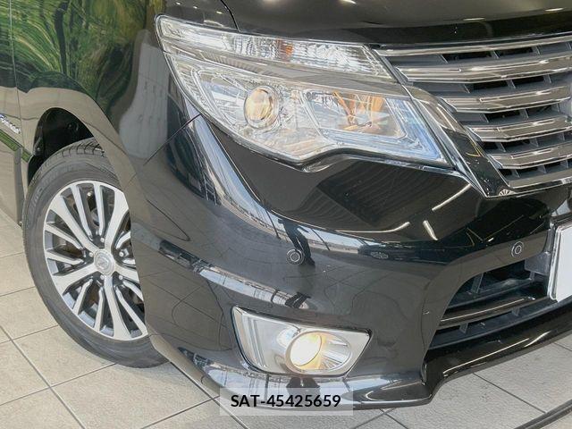 Nissan SERENA 2014-05 7457663-12