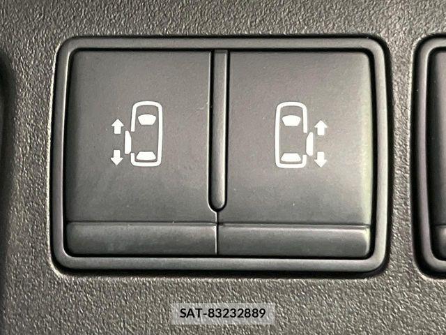 Nissan SERENA 2015-09 7457662-5
