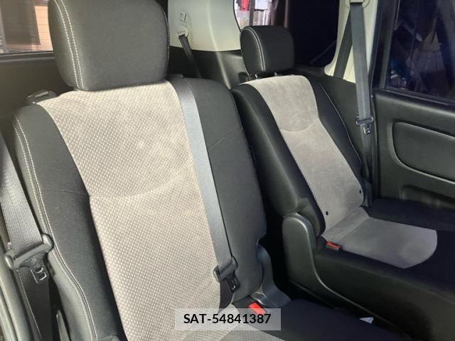 Nissan SERENA 2014-07 7457681-11
