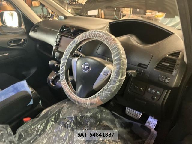 Nissan SERENA 2014-07 7457681-14