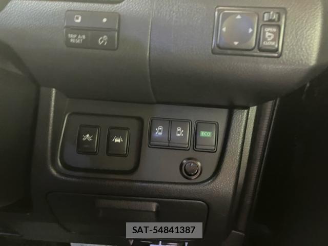 Nissan SERENA 2014-07 7457681-16