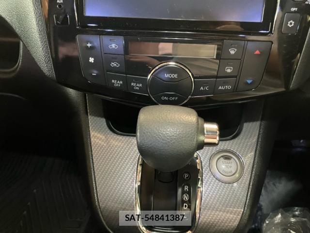 Nissan SERENA 2014-07 7457681-21