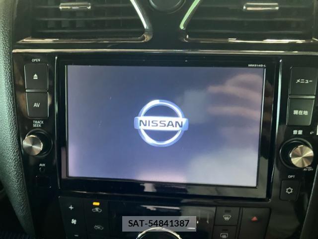 Nissan SERENA 2014-07 7457681-22