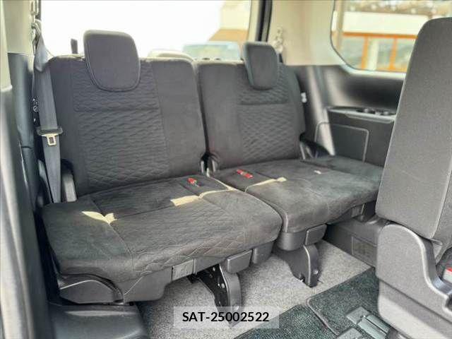 Nissan SERENA 2016-10 7457652-20
