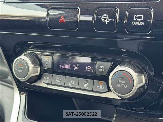 Nissan SERENA 2016-10 7457652-24