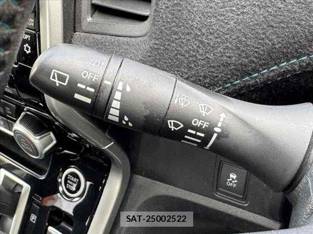 Nissan SERENA 2016-10 7457652-27