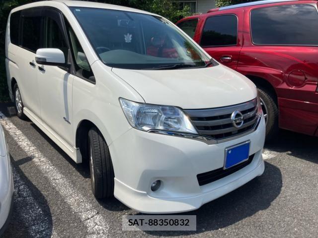 Nissan SERENA 2012-10 7457683-0