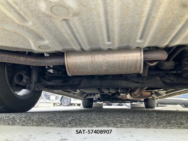 Nissan SERENA 2013-09 7457685-9