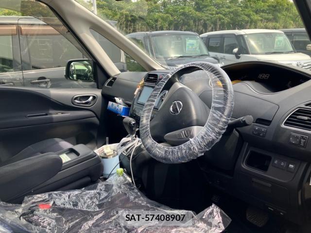 Nissan SERENA 2013-09 7457685-11