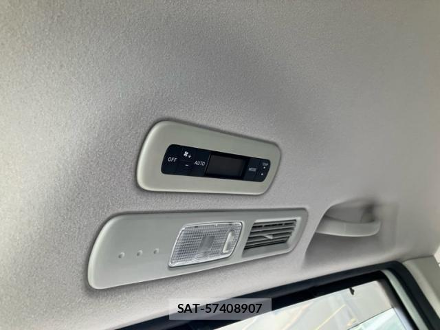 Nissan SERENA 2013-09 7457685-19