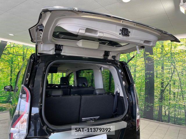 Nissan SERENA 2022-02 7457638-10