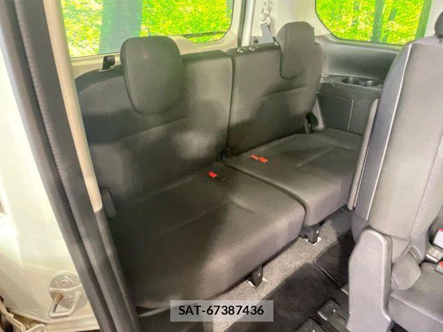 Nissan SERENA 2017-07 7457643-9