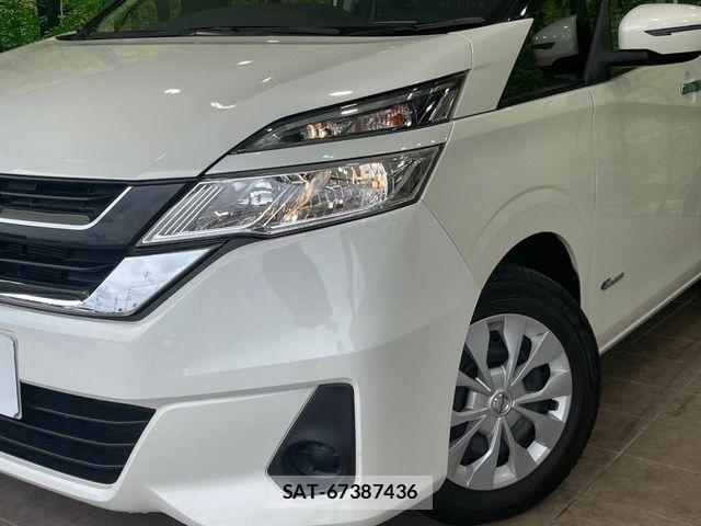 Nissan SERENA 2017-07 7457643-12