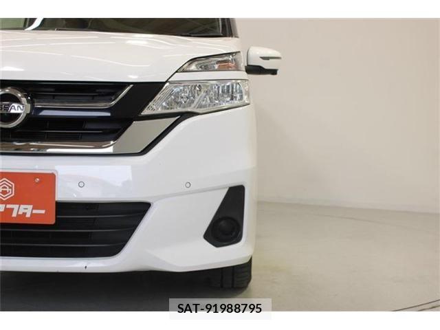 Nissan SERENA 2017-03 7457664-13