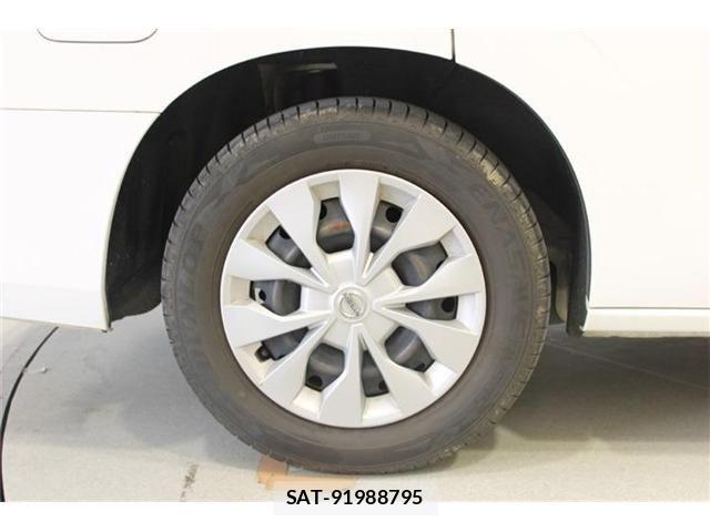 Nissan SERENA 2017-03 7457664-22