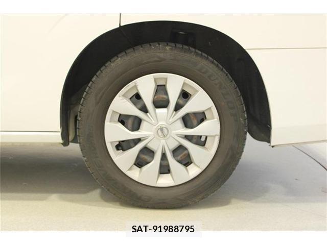Nissan SERENA 2017-03 7457664-23