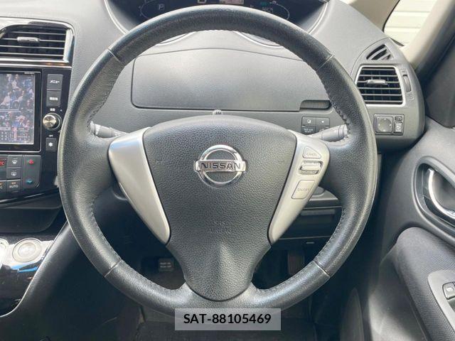 Nissan SERENA 2014-03 7457676-16