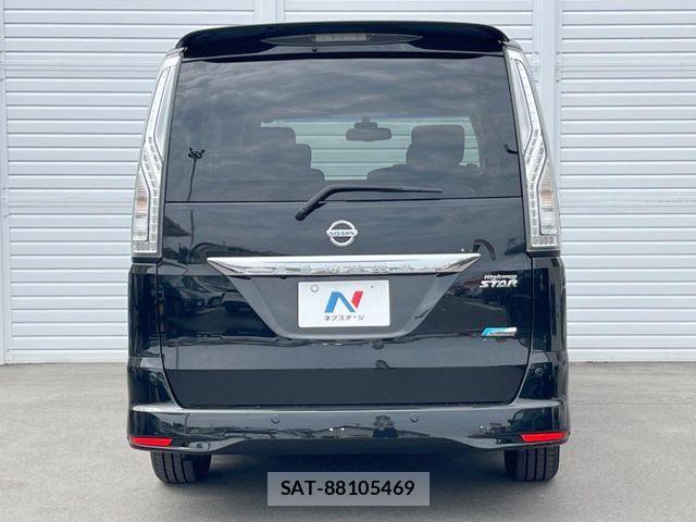 Nissan SERENA 2014-03 7457676-19