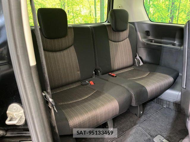 Nissan SERENA 2014-02 7457660-9