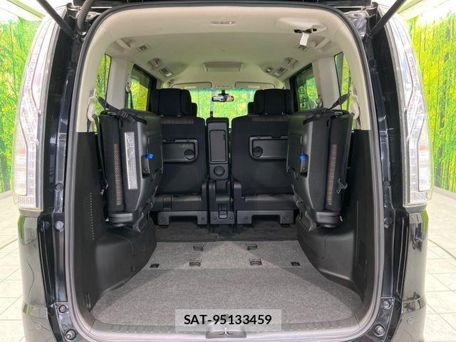 Nissan SERENA 2014-02 7457660-10