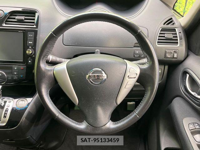 Nissan SERENA 2014-02 7457660-11
