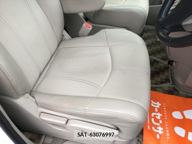 Nissan SERENA 2014-04 7457650-22
