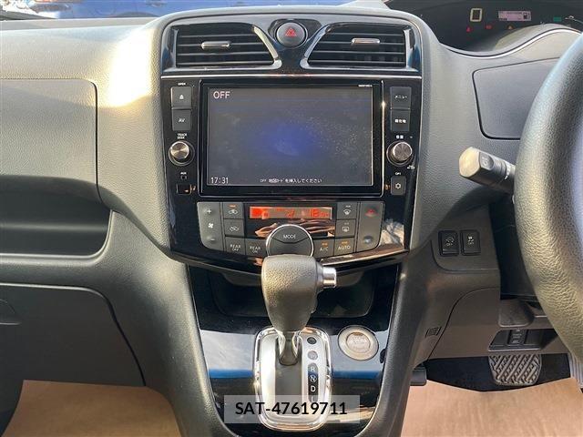 Nissan SERENA 2016-03 7502770-20