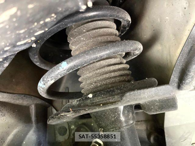 Nissan SERENA 2016-07 7502771-19