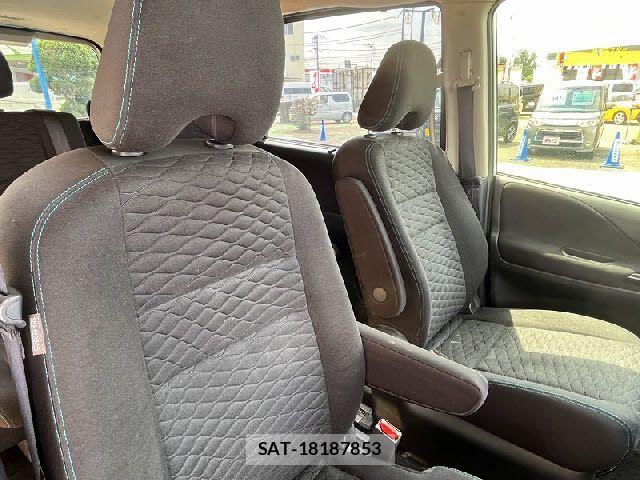 Nissan SERENA 2017-03 7502762-9