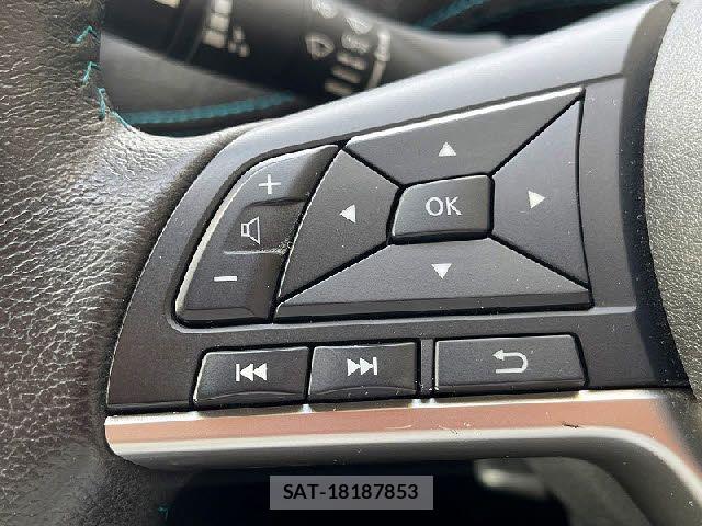 Nissan SERENA 2017-03 7502762-21