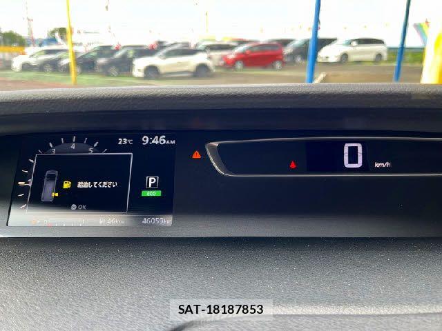 Nissan SERENA 2017-03 7502762-7