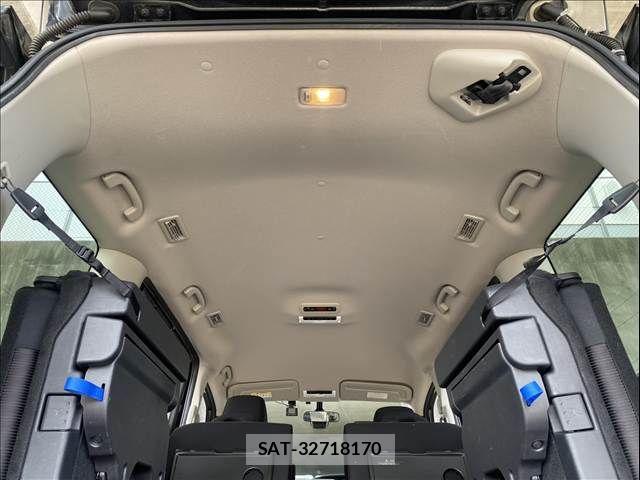 Nissan SERENA 2016-11 7509971-13