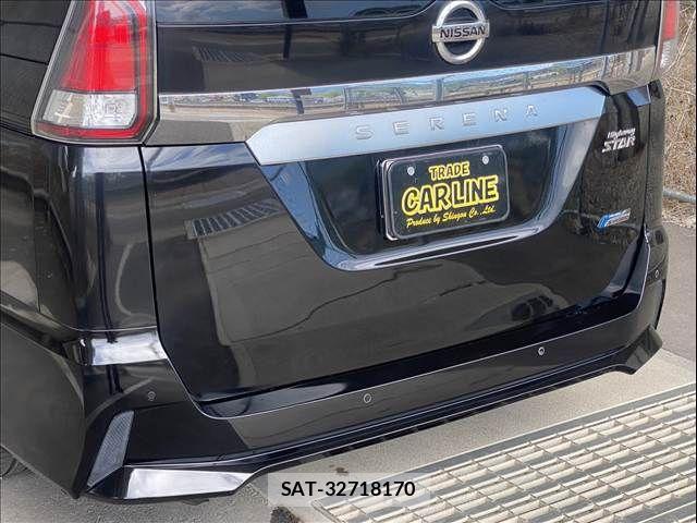 Nissan SERENA 2016-11 7509971-24