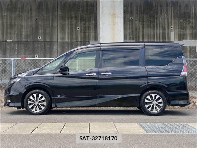 Nissan SERENA 2016-11 7509971-4