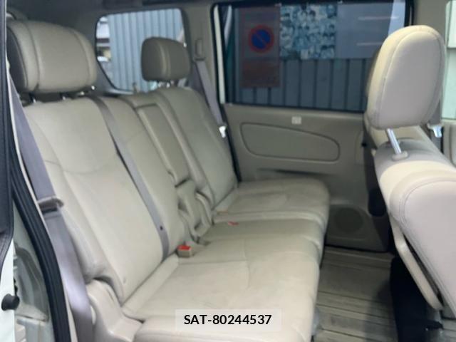 Nissan SERENA 2015-07 7510004-10