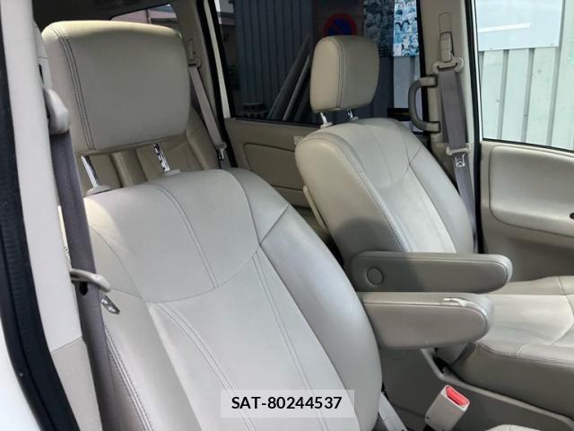 Nissan SERENA 2015-07 7510004-14