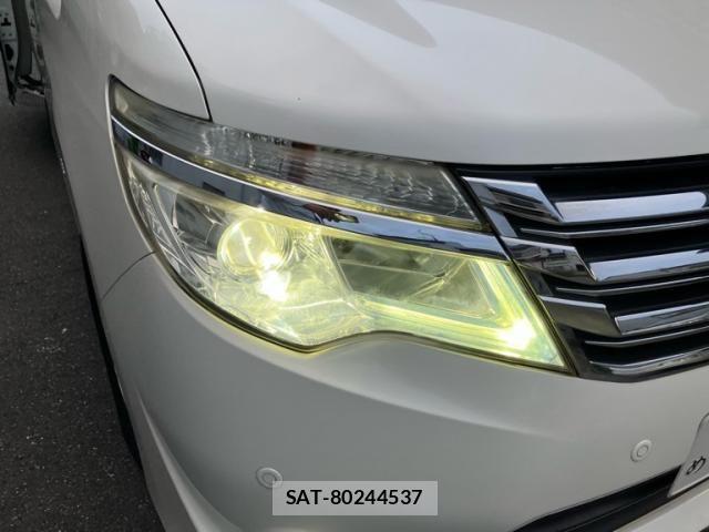 Nissan SERENA 2015-07 7510004-19