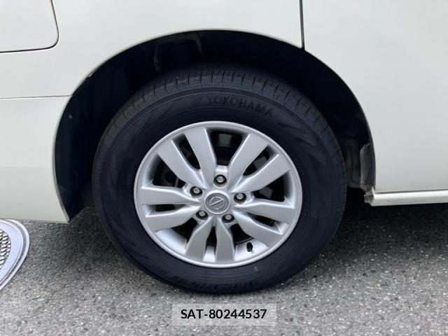 Nissan SERENA 2015-07 7510004-4